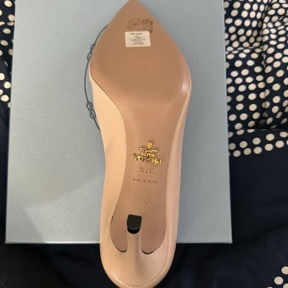 NWT Prada Cipria Calzature Donna Heel with Prada Shoe Box and Dust Bag 37.5/7.5 - Picture 6 of 10